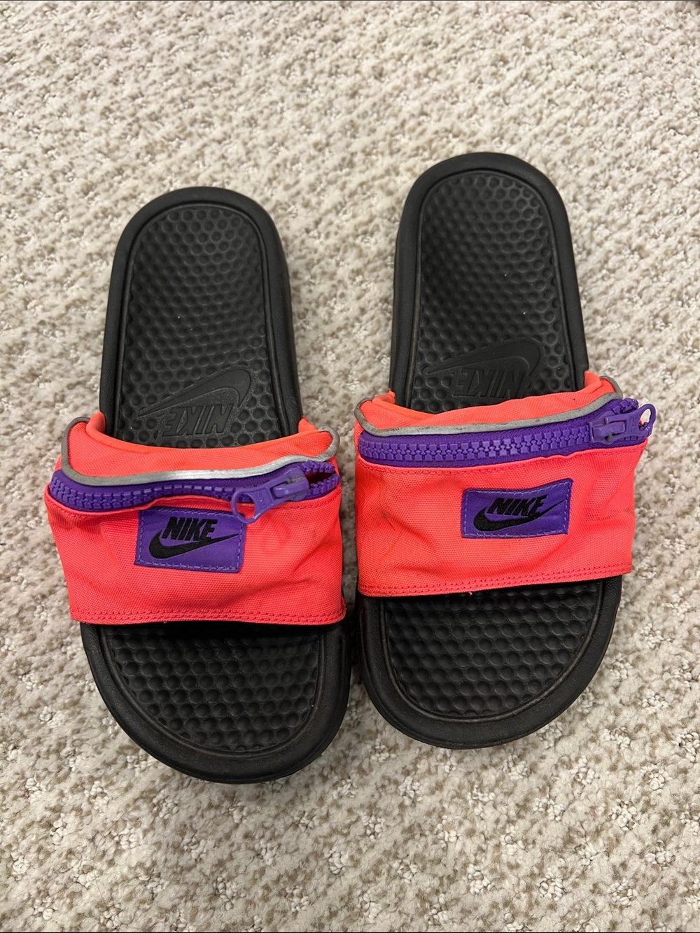 Nike Benassi JDI Fanny Pack slides sandals